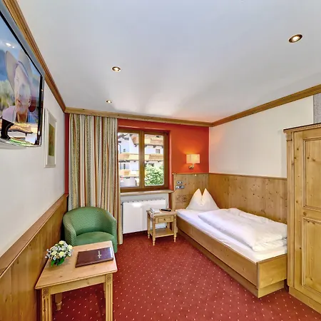 ホテル Jakobwirt ヴェステンドルフ